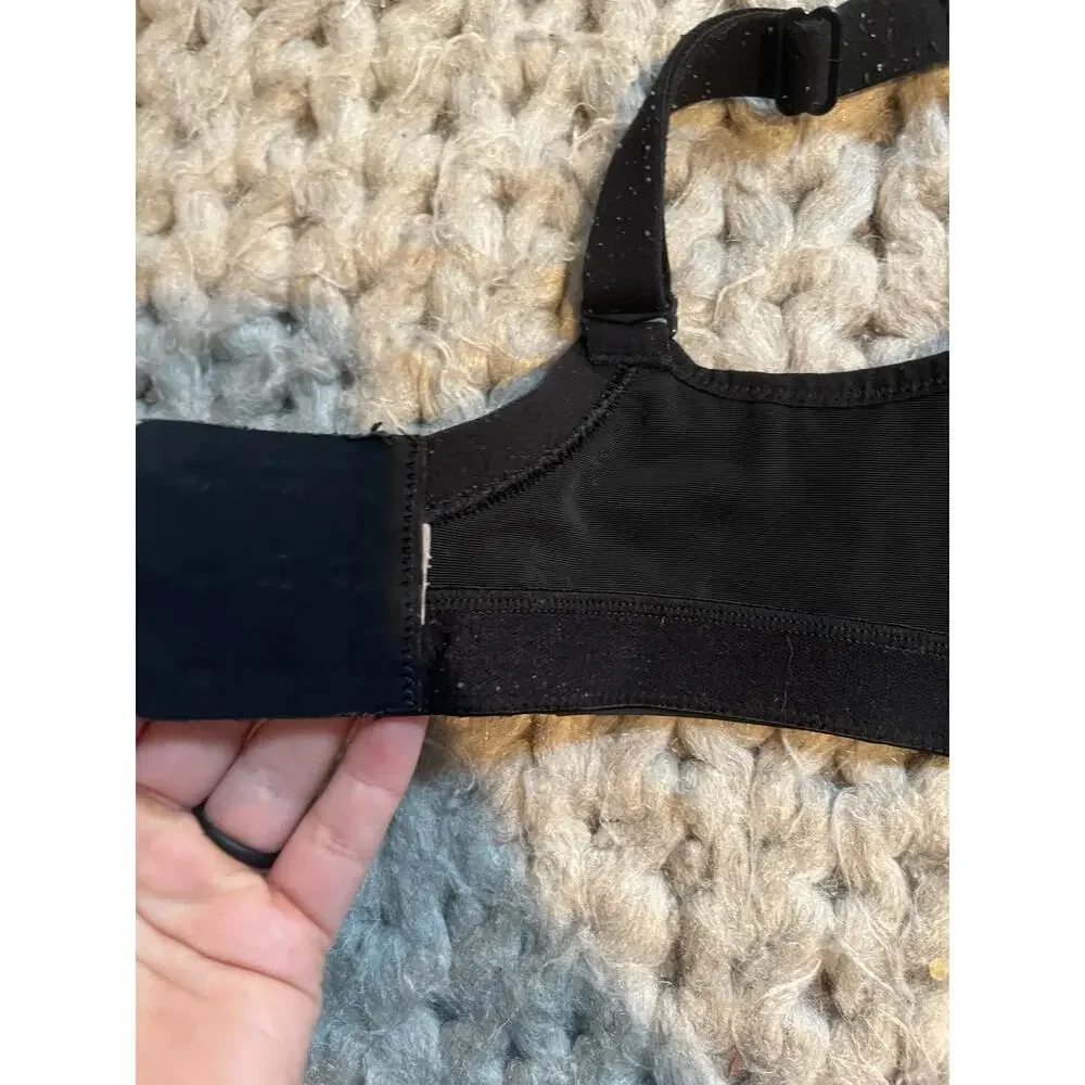Lululemon 32 DD bra black lot of 2